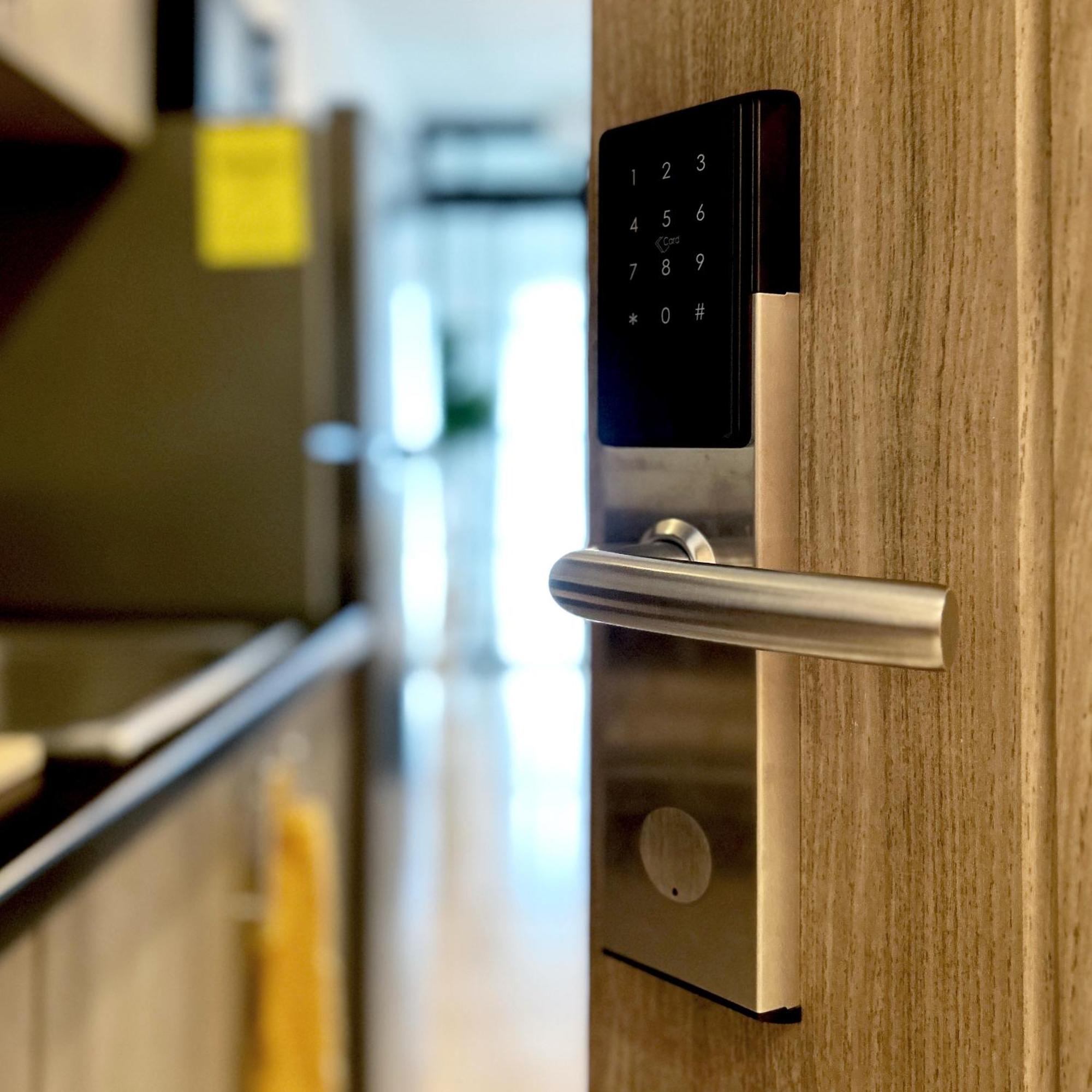 Evan Suite @ S Residences Пасай Екстериор снимка